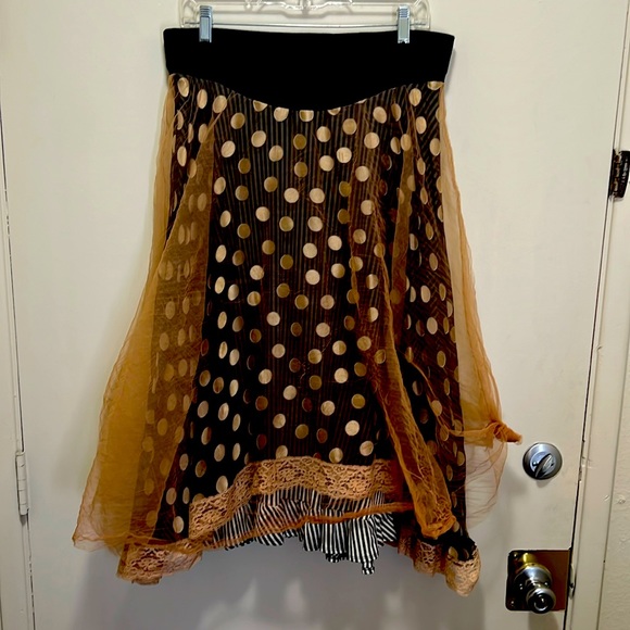 Pre -owned Tulle Skirtwith 3 layers